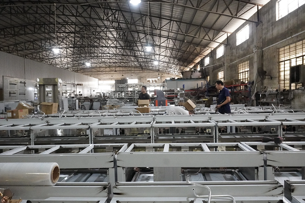 Yaumy Kitchen factory process 2