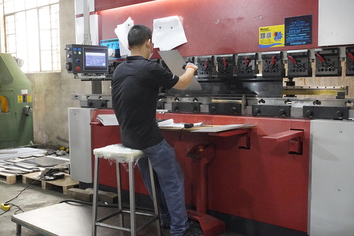 Yaumy Kitchen factory process 4